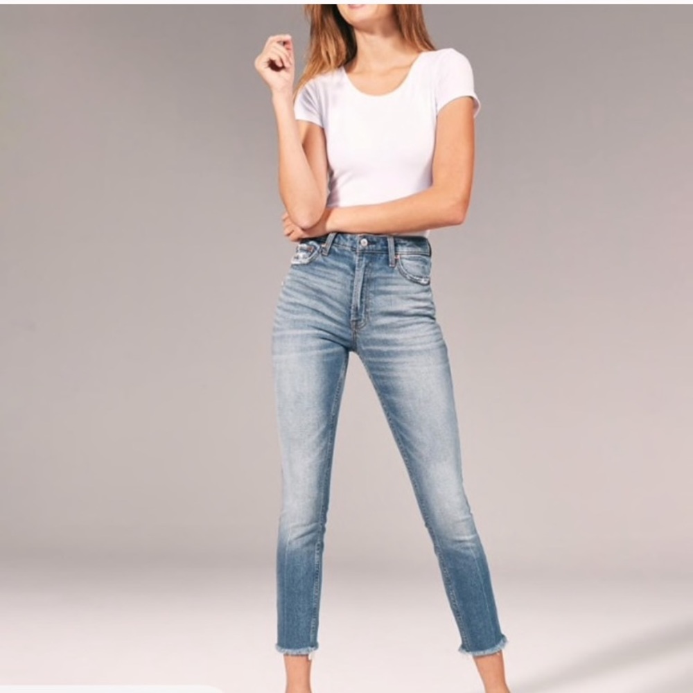 Abercrombie & Fitch Simone High Rise Slim Jeans